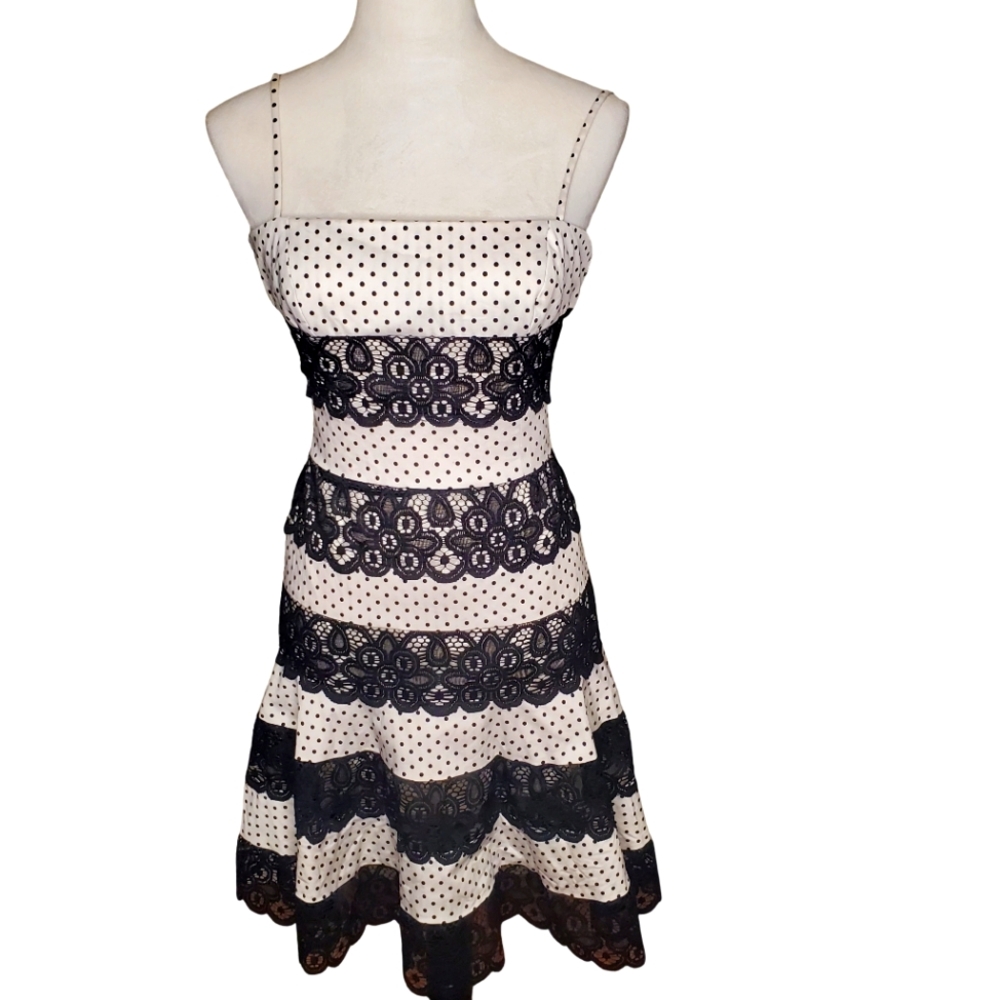 Maggy London Black & White Lace Detail Party Dress